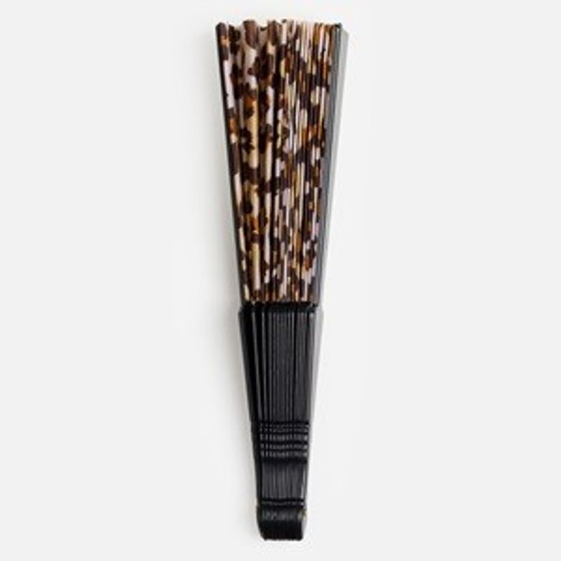 Fashion, accesorii si bijuterii - Femei - Lenjerie si pijamale femei - Imbracaminte de plaja femei - Evantai din plastic cu model leopard, 23 cm, maro - Infinity.ro