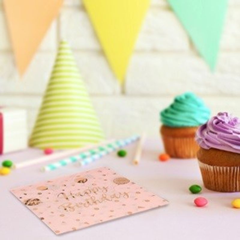 Market - Curatenie si intretinere casa - Produse bucatarie - Prosoape de hartie si servetele - Servetele de masa cu 2 straturi, Roz Aurii, Model Baloane Happy Birthday, 33x33cm, 12 buc - Infinity.ro
