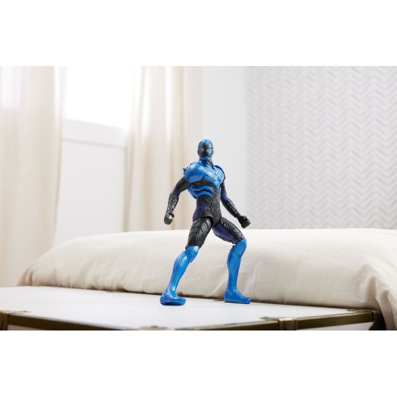 Jucarii, Copii si Bebe - Jucarii si jocuri - Figurine - Batman figurina Blue Beetle 30 cm - Infinity.ro