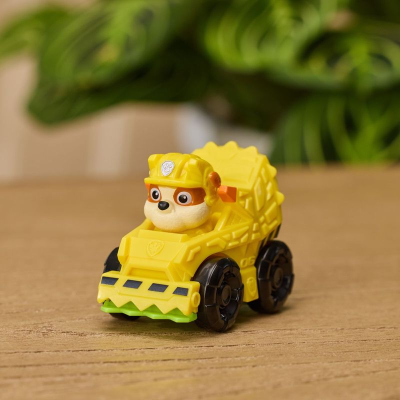 Jucarii, Copii si Bebe - Jucarii si jocuri - Figurine - Patrula catelusilor filmul cu dinozauri pup squad racers vehicul cu figurina rubble 6.5 cm - Infinity.ro