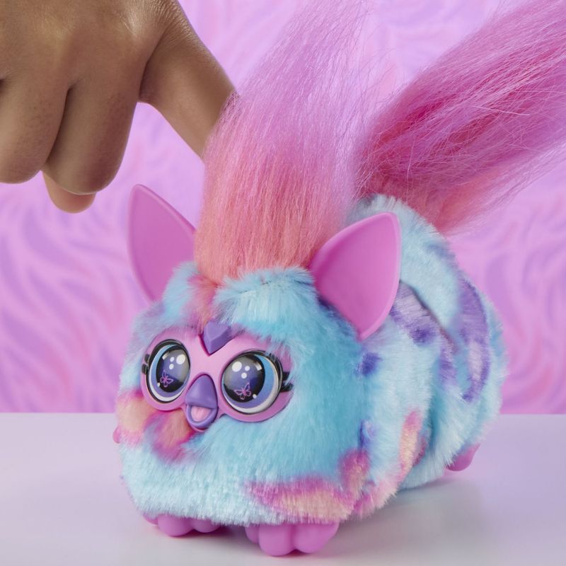 Jucarii, Copii si Bebe - Jucarii si jocuri - Jucarii & jocuri educative - Jucarii interactive - Furby DJ furblets jucarie interactiva flut ter luv - Infinity.ro