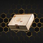 Market - Bacanie - Produse bio - Cutie din lemn personalizata cu miere (salcam, mana, flora salbatica ) 1050g - tip carte - Infinity.ro