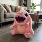 Jucarii, Copii si Bebe - Jucarii si jocuri - Jucarii de plus - Jucarie din plus Stitch Catoons adorabila, pentru copii peste 3 ani, dimensiune 45cm, culoare Roz ABYZ - Infinity.ro