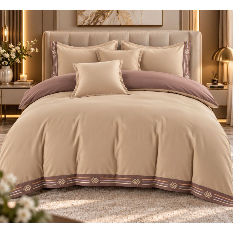Casa si Gradina - Textile si covoare - Lenjerii de pat - Seturi de lenjerie - Lenjerie de pat premium cu broderie aurie, Bumbac, 6 piese, Culoare Bej - Infinity.ro
