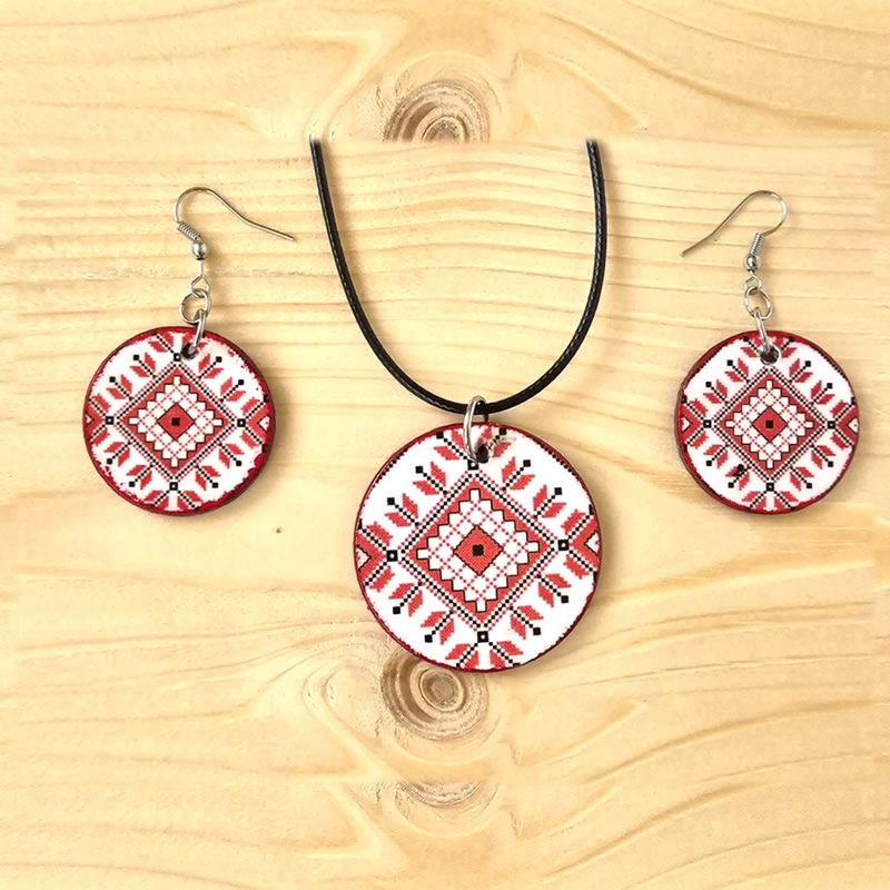 Fashion, accesorii si bijuterii - Femei - Bijuterii femei - Coliere femei - Set bijuterii din lemn cu model traditional 123425 - Infinity.ro