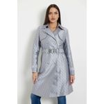 Fashion, accesorii si bijuterii - Femei - Imbracaminte femei - Paltoane si trenciuri femei - Trenci dama cu imprimeu Guess W3YL03 Argintiu L INTL - Infinity.ro