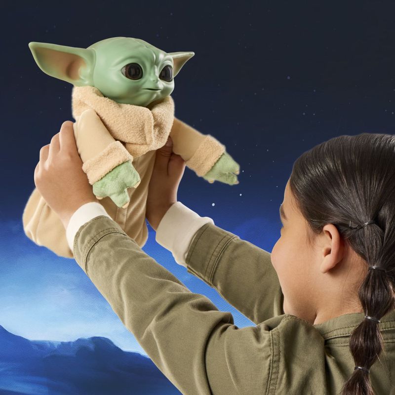 Jucarii, Copii si Bebe - Jucarii si jocuri - Figurine - Star Wars madalorian si Grogu figurina interactiva Action Buddy Grogu cu sunete 25CM - Infinity.ro