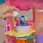 Jucarii, Copii si Bebe - Jucarii si jocuri - Figurine - Gabbys Dollhouse Fairylandia set de joaca baia magica a pisicii mercat cu figurine si accesorii - Infinity.ro