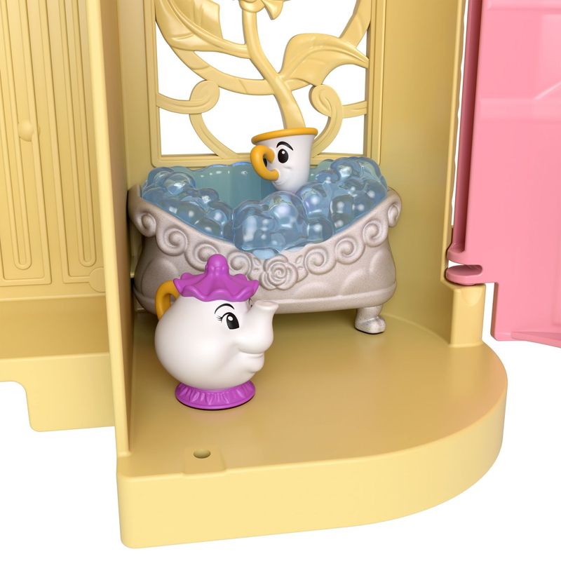 Jucarii, Copii si Bebe - Jucarii si jocuri - Papusi si accesorii - Papusi - Disney Princess castelul lui belle cu figurine si accesorii - Infinity.ro