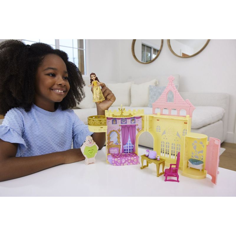 Jucarii, Copii si Bebe - Jucarii si jocuri - Papusi si accesorii - Papusi - Disney Princess castelul lui belle cu figurine si accesorii - Infinity.ro