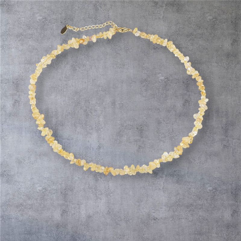 Fashion, accesorii si bijuterii - Femei - Bijuterii femei - Coliere femei - Colier realizat din fragmente minerale, prindere din otel inoxidabil, Topaz - Infinity.ro