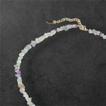 Fashion, accesorii si bijuterii - Femei - Bijuterii femei - Coliere femei - Colier realizat din fragmente minerale, prindere din otel inoxidabil, Fluorit - Infinity.ro