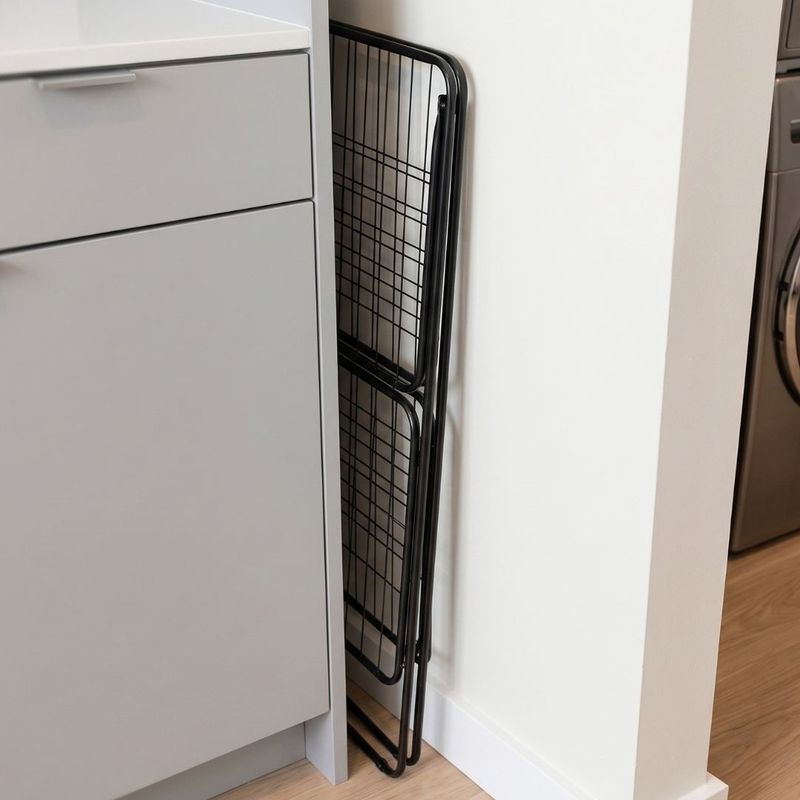Electronice si Electrocasnice - Masini si uscatoare de rufe - Uscatoare de rufe - Uscator de rufe pliabil din metal, pentru balcon, suprafata utilizabila 18 m, negru, 180x55x108 cm - Infinity.ro