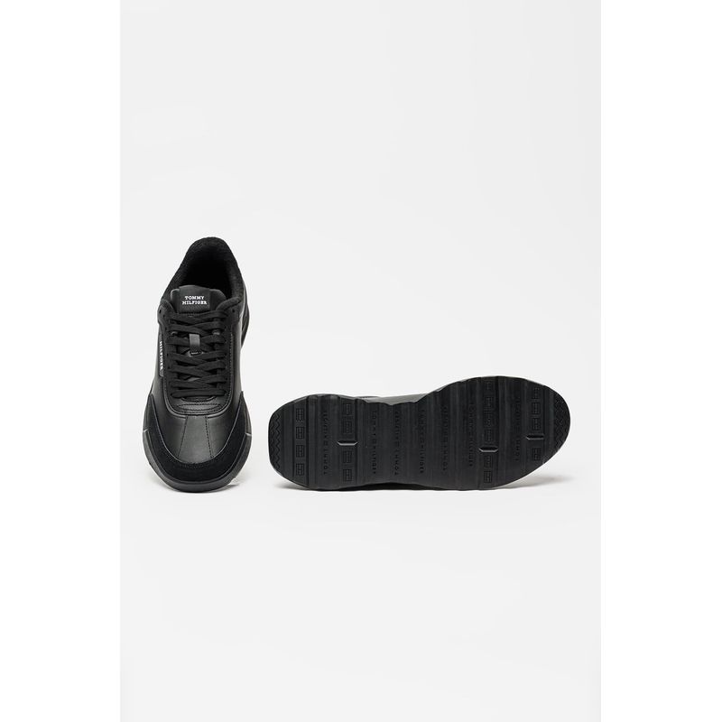Fashion, accesorii si bijuterii - Barbati - Incaltaminte barbati - Sneakers si tenisi barbati - Pantofi sport Tommy Hilfiger Retro Runner FM0FM05721 Negru 42 EU - Infinity.ro