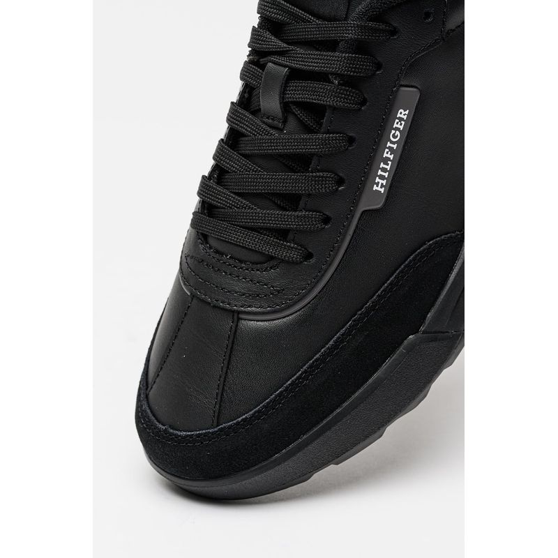 Fashion, accesorii si bijuterii - Barbati - Incaltaminte barbati - Sneakers si tenisi barbati - Pantofi sport Tommy Hilfiger Retro Runner FM0FM05721 Negru 42 EU - Infinity.ro