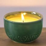 Casa si Gradina - Decoratiuni - Aromaterapie si lumanari - Lumanari si candele - Ghiveci Ceramic Verde cu Lumanare Citronela Relief - Infinity.ro