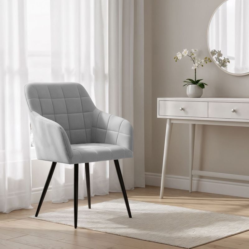 Casa si Gradina - Mobilier - Scaune si fotolii - Scaune - Set 2 scaune dining tapitate cu velur Luxano, cusaturi patrate, 54x58x82 cm, gri - Infinity.ro