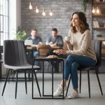 Casa si Gradina - Mobilier - Scaune si fotolii - Scaune - Set 4 scaune dining tapitate din catifea, capitonate Livo, 46x44x87 cm, maxim 130 kg, gri inchis - Infinity.ro