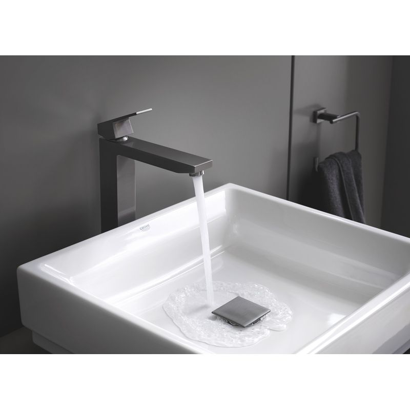 Casa si Gradina - Sanitare - Suporturi si accesorii baie - Suporturi baie - Inel prosop Grohe 40510AL1, Essentials Cube, 190 mm, metal, mat, grafit - Infinity.ro