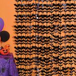 Casa si Gradina - Textile si covoare - Perdele si draperii - Perdele - Perdea decorativa de Halloween cu lilieci negri, 1 bucata, 2 cm - Infinity.ro