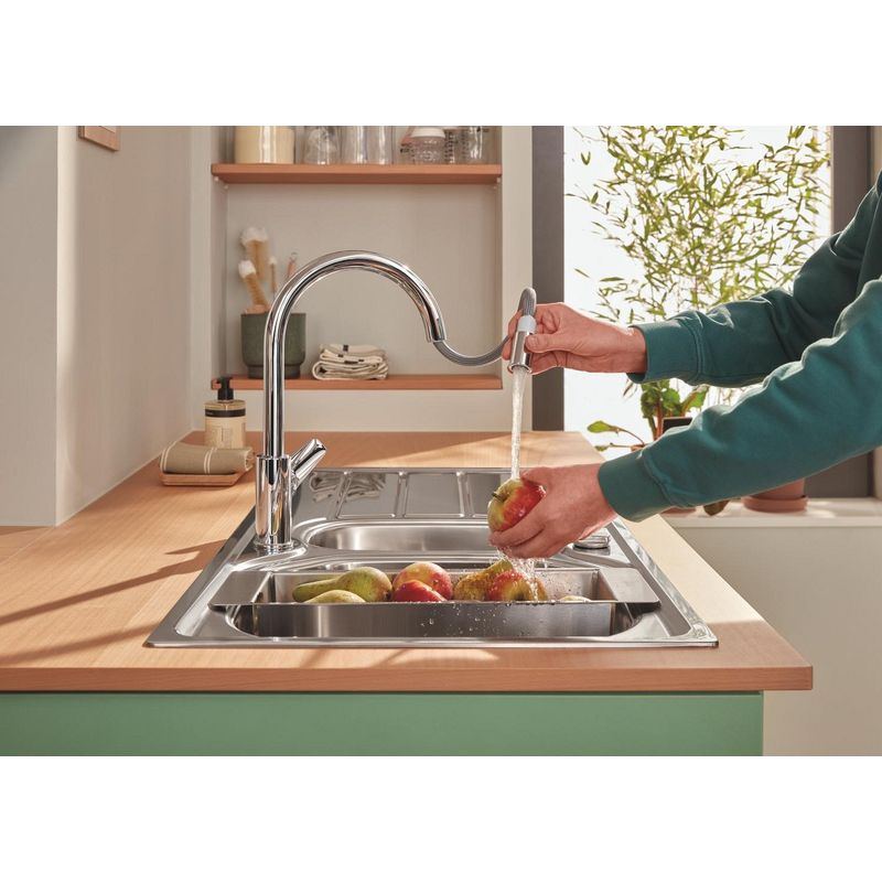 Casa si Gradina - Sanitare - Chiuveta bucatarie si accesorii - Baterii bucatarie - Baterie bucatarie Grohe 30550000, 1 bar, 357 mm, 215 mm, 1 orificii instalare, 1 sprayuri, 180 unghi pivotare, Crom - Infinity.ro