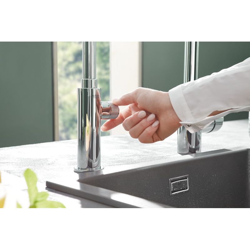 Casa si Gradina - Sanitare - Chiuveta bucatarie si accesorii - Baterii bucatarie - Baterie bucatarie Grohe 31483002, 1 bar, 381 mm, 223 mm, 1 orificii instalare, 2 sprayuri, 360 unghi pivotare, Crom - Infinity.ro
