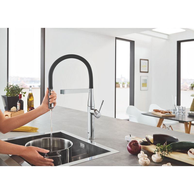Casa si Gradina - Sanitare - Chiuveta bucatarie si accesorii - Baterii bucatarie - Baterie de bucatarie Grohe 30503000, 1 bar, 530 mm, 240 mm, 1 orificii instalare, 2 sprayuri, 360 unghi pivotare, Crom - Infinity.ro