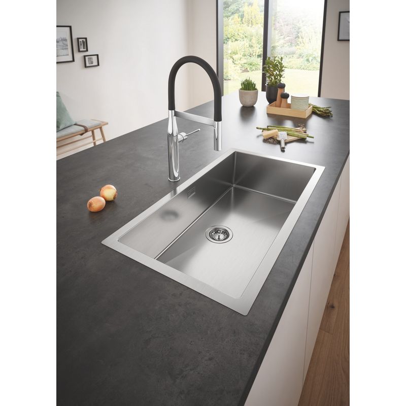 Casa si Gradina - Sanitare - Chiuveta bucatarie si accesorii - Baterii bucatarie - Baterie de bucatarie Grohe 30503000, 1 bar, 530 mm, 240 mm, 1 orificii instalare, 2 sprayuri, 360 unghi pivotare, Crom - Infinity.ro