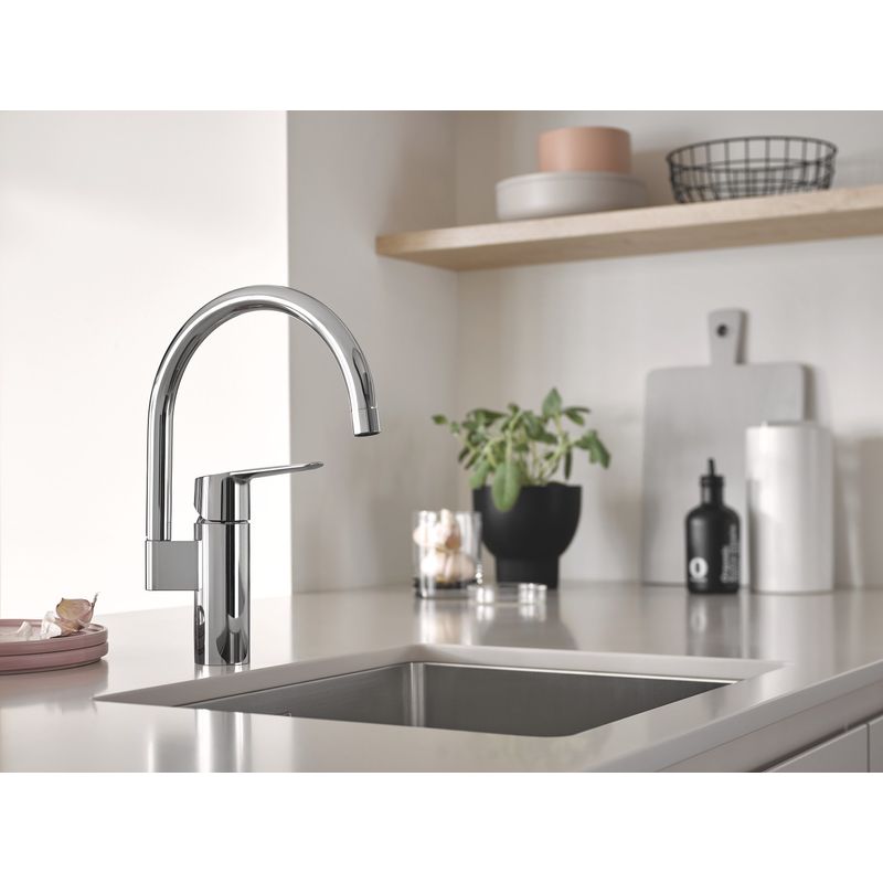 Casa si Gradina - Sanitare - Chiuveta bucatarie si accesorii - Baterii bucatarie - Baterie de bucatarie Grohe 30469000, 1 bar, 339 mm, 183 mm, 1 orificii instalare, 1 sprayuri, 110 unghi pivotare, Crom - Infinity.ro