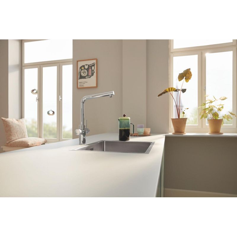 Casa si Gradina - Sanitare - Chiuveta bucatarie si accesorii - Baterii bucatarie - Baterie bucatarie Grohe 30588000, 1 bar, 370 mm, 221 mm, 1 orificii instalare, 2 sprayuri, 180 unghi pivotare, Crom - Infinity.ro