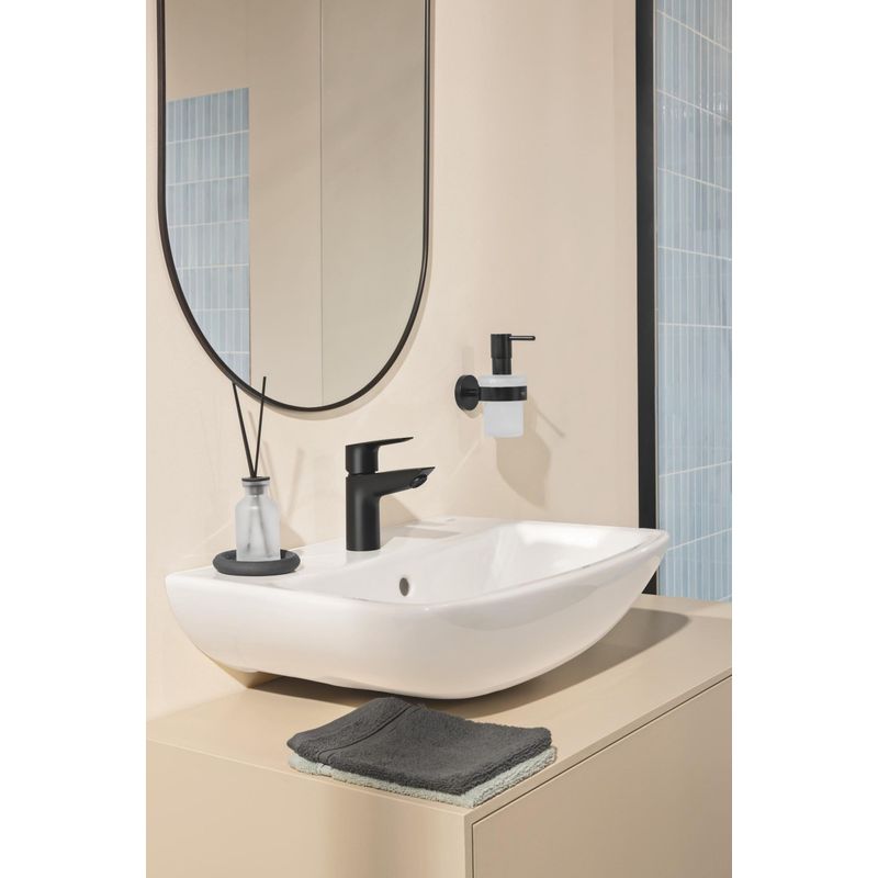 Casa si Gradina - Sanitare - Lavoar baie si accesorii - Baterii sanitare - Baterie lavoar Grohe 239002431, 28 mm, 5 l/min, 0.7 bar, 34 mm, 147 mm, 93 mm, 395 mm, 1 orificii instalare, Negru - Infinity.ro