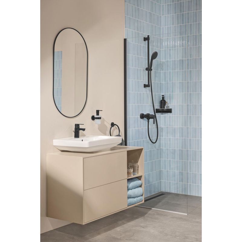 Casa si Gradina - Sanitare - Lavoar baie si accesorii - Baterii sanitare - Baterie dus Grohe 328882430, 1 bar, 135 mm, 215 mm, 2 orificii instalare, 1/2 dimensiune racord furtun, Negru - Infinity.ro