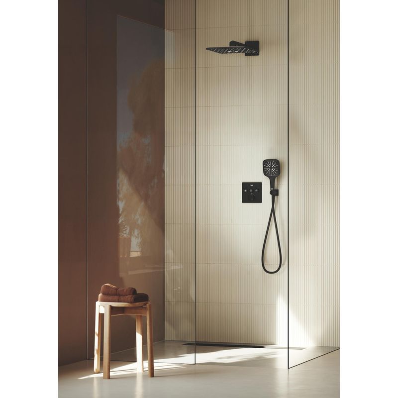 Casa si Gradina - Sanitare - Cazi si cabine de dus - Coloane si seturi de dus - Dus fix Grohe 264792430, 310 mm, 1 bar, 430 mm, 2 pulverizari, 1/2 conexiune instalare, pivotant, Negru - Infinity.ro