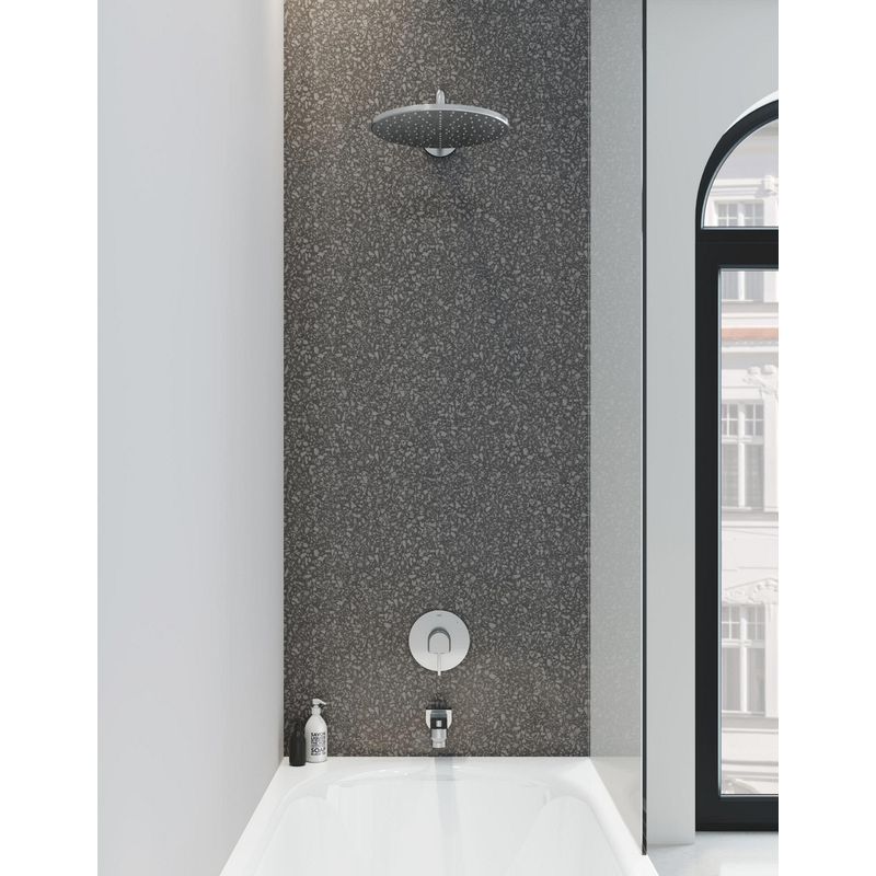 Casa si Gradina - Sanitare - Cazi si cabine de dus - Coloane si seturi de dus - Dus fix Grohe 26557000, 310 mm, 1 bar, 422 mm, 1 pulverizari, 1/2 conexiune instalare, pivotant, Crom - Infinity.ro
