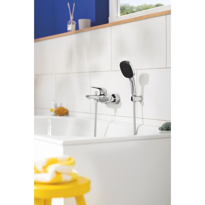 Casa si Gradina - Sanitare - Cazi si cabine de dus - Coloane si seturi de dus - Para de dus Grohe 26399001, 110 mm, 1.75 m, 211 mm, 2 functii, 1/2 racord, sistem anticalcar, universal, Crom - Infinity.ro