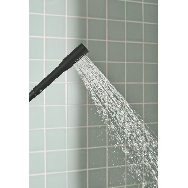 Casa si Gradina - Sanitare - Cazi si cabine de dus - Coloane si seturi de dus - Para dus Grohe 274002430, 30 mm, 8.199999999999999 l/min, 216 mm, 1 functii, 1/2 racord, sistem anticalcar, Negru - Infinity.ro