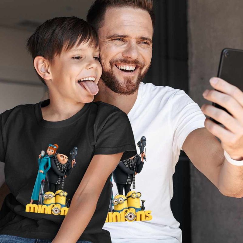 Fashion, accesorii si bijuterii - Barbati - Imbracaminte - Tricouri si bluze barbati - Tricou Barbati Despicable Minions Family Minioni, negru, marime XL - Infinity.ro