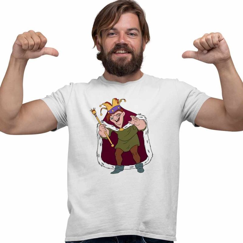 Fashion, accesorii si bijuterii - Barbati - Imbracaminte - Tricouri si bluze barbati - Tricou Barbati Cocosatul de la Notre-Dame Quasimodo, alb, marime S - Infinity.ro