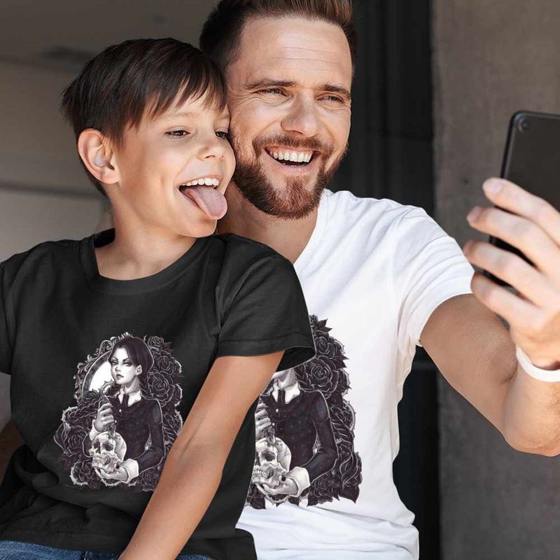 Fashion, accesorii si bijuterii - Barbati - Imbracaminte - Tricouri si bluze barbati - Tricou Barbati Familia Addams Wednesday Craniu Cutit Shakespeare Horror, negru, marime M - Infinity.ro