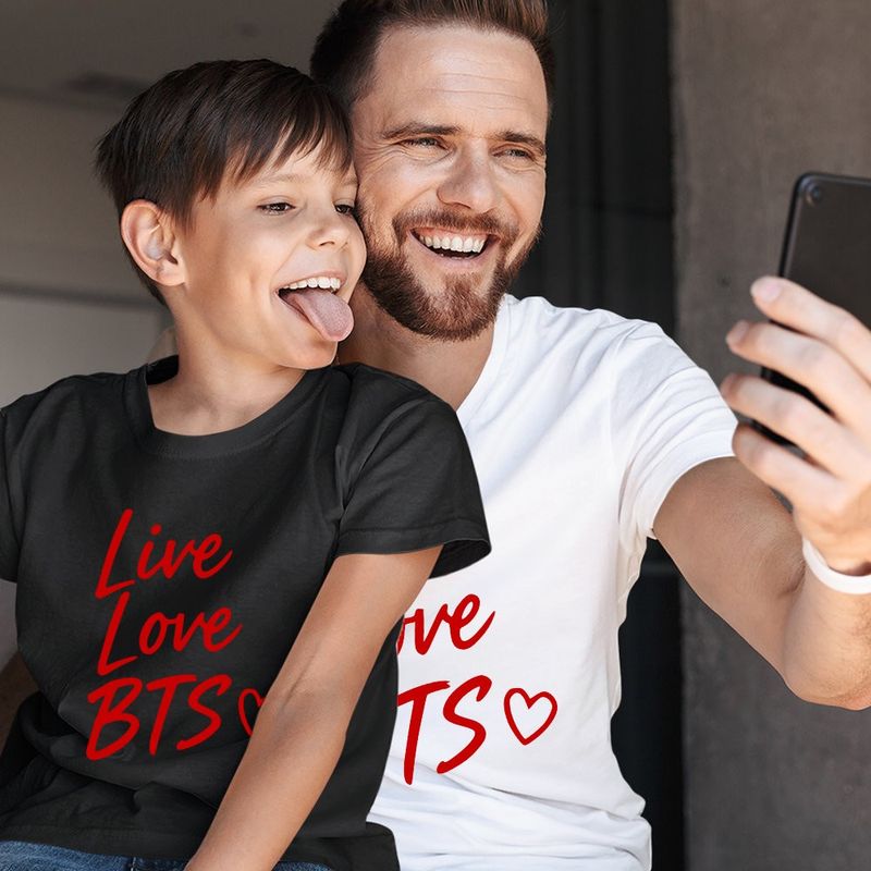 Fashion, accesorii si bijuterii - Barbati - Imbracaminte - Tricouri si bluze barbati - Tricou Barbati Live Love BTS Bangtan K-Pop, negru, marime M - Infinity.ro