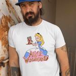Fashion, accesorii si bijuterii - Barbati - Imbracaminte - Tricouri si bluze barbati - Tricou Barbati Alice Tara Minunilor Dinah, alb, marime M - Infinity.ro