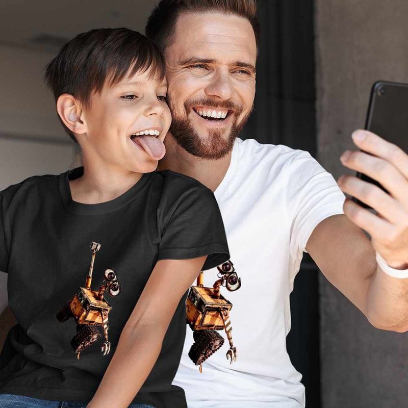 Fashion, accesorii si bijuterii - Barbati - Imbracaminte - Tricouri si bluze barbati - Tricou Barbati Wall-E Agatat Greiere Viitor SF Robotel Reciclare, negru, marime 2XL - Infinity.ro