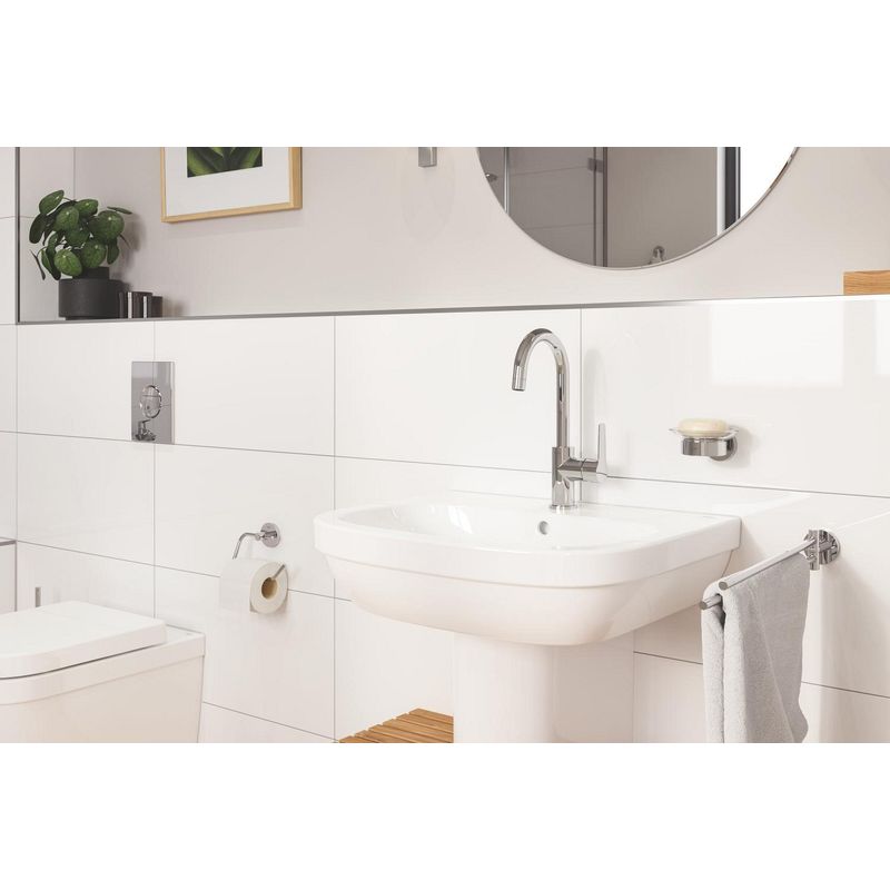 Casa si Gradina - Sanitare - Suporturi si accesorii baie - Suporturi baie - Bara prosop Grohe 41183000, 439 mm, 61 mm, 2 orificii instalare, 2 rafturi, pivotanta, pe perete, Crom - Infinity.ro
