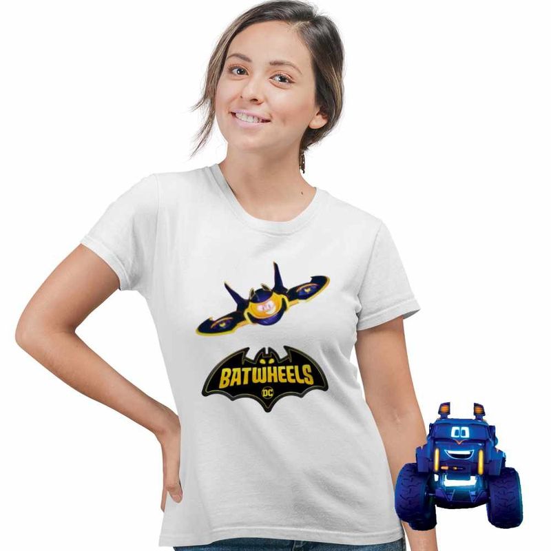 Fashion, accesorii si bijuterii - Femei - Imbracaminte femei - Tricouri si topuri femei - Tricou Femei Batwheels Batwing Batroti Jet Batman, alb, marime S - Infinity.ro
