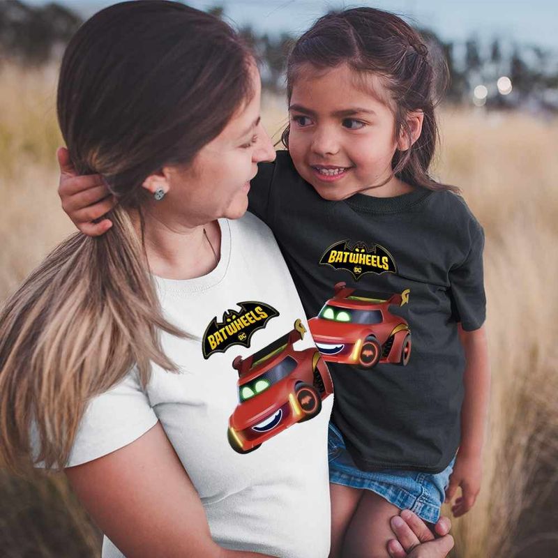Fashion, accesorii si bijuterii - Femei - Imbracaminte femei - Tricouri si topuri femei - Tricou Femei Batwheels Redbird Batroti Robin Desene Masini, negru, marime XL - Infinity.ro