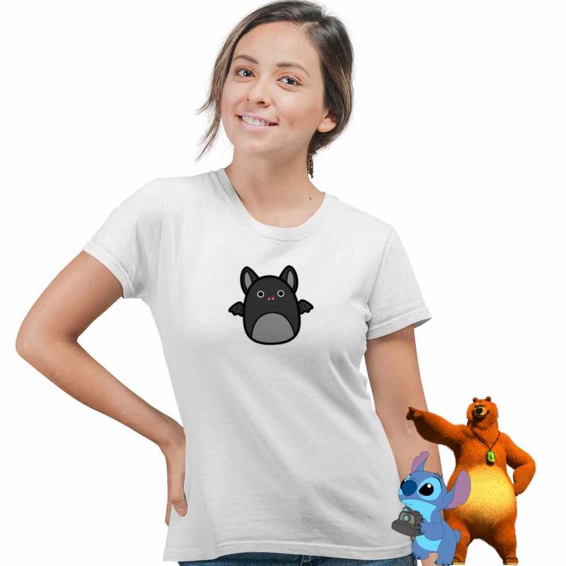 Fashion, accesorii si bijuterii - Femei - Imbracaminte femei - Tricouri si topuri femei - Tricou Femei Squishmallows Liliac, alb, marime S - Infinity.ro