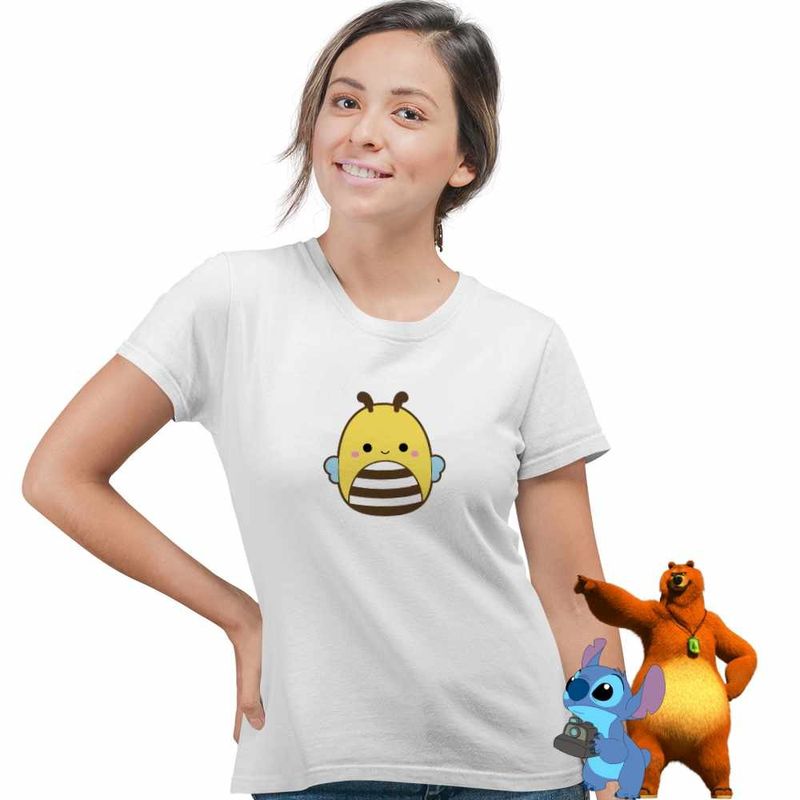 Fashion, accesorii si bijuterii - Femei - Imbracaminte femei - Tricouri si topuri femei - Tricou Femei Squishmallows Albina Squish, alb, marime S - Infinity.ro