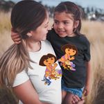 Fashion, accesorii si bijuterii - Femei - Imbracaminte femei - Tricouri si topuri femei - Tricou Femei Dora Explorer Broscuta Greier Melc Nisip, negru, marime S - Infinity.ro