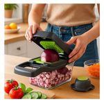 Casa si Gradina - Bucatarie si vesela - Ustensile bucatarie - Razatori si curatatoare - Razatoare Multifunctionala 16-in-1, din Otel Inoxidabil, cu Recipient Fara BPA si Strecuratoare - Infinity.ro
