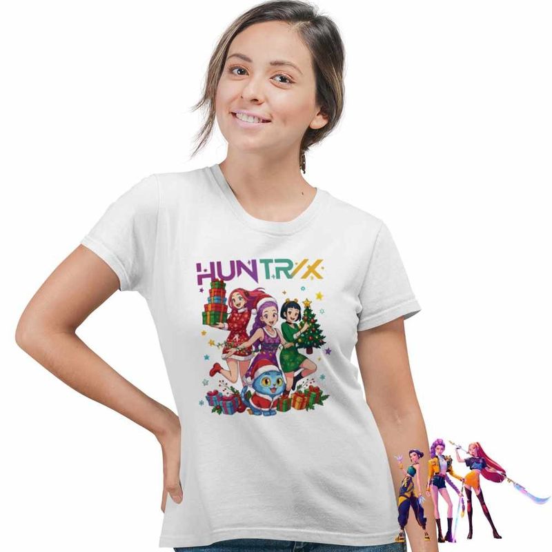 Fashion, accesorii si bijuterii - Femei - Imbracaminte femei - Tricouri si topuri femei - Tricou Femei Huntrix Kpop Craciun, alb, marime M - Infinity.ro